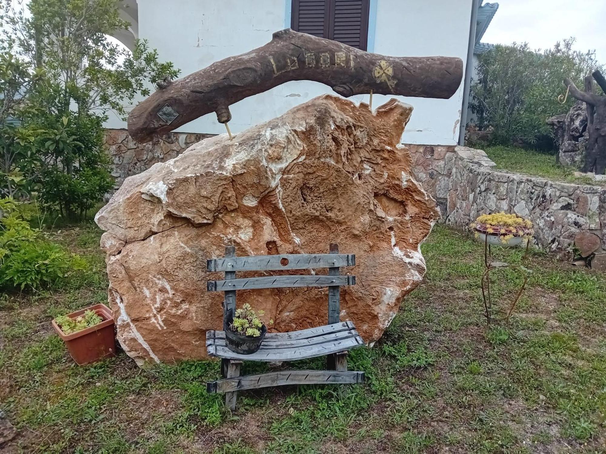 Lugori Panzió Seùlo Kültér fotó