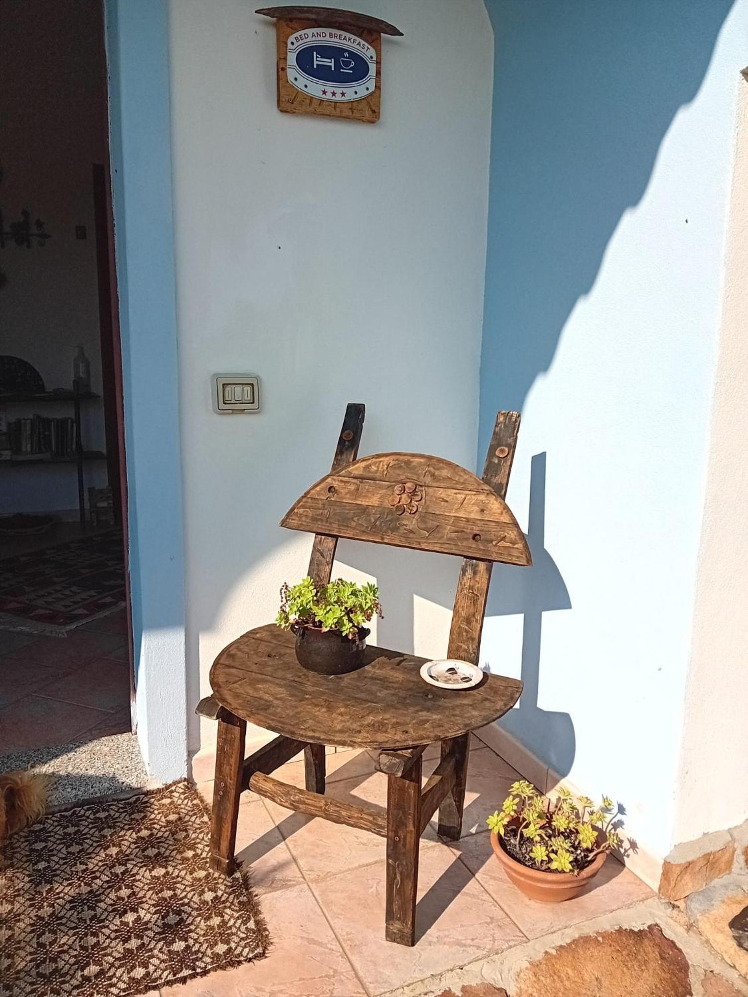 Lugori Panzió Seùlo Kültér fotó